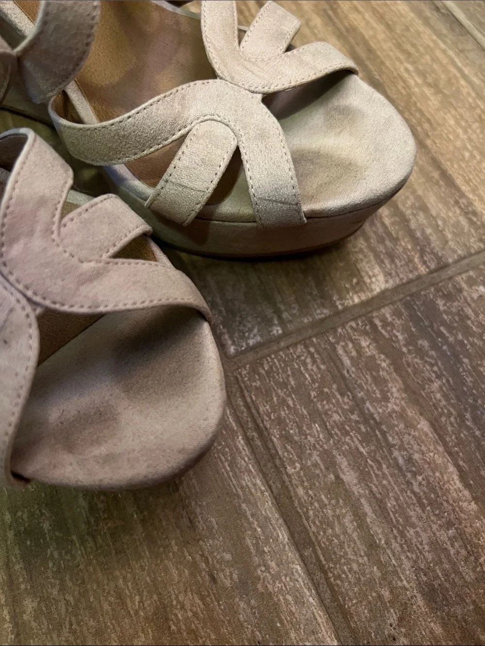 Lot of 2 pairs 7.5 women’s wedges brown nude Vicki-Vicki BP